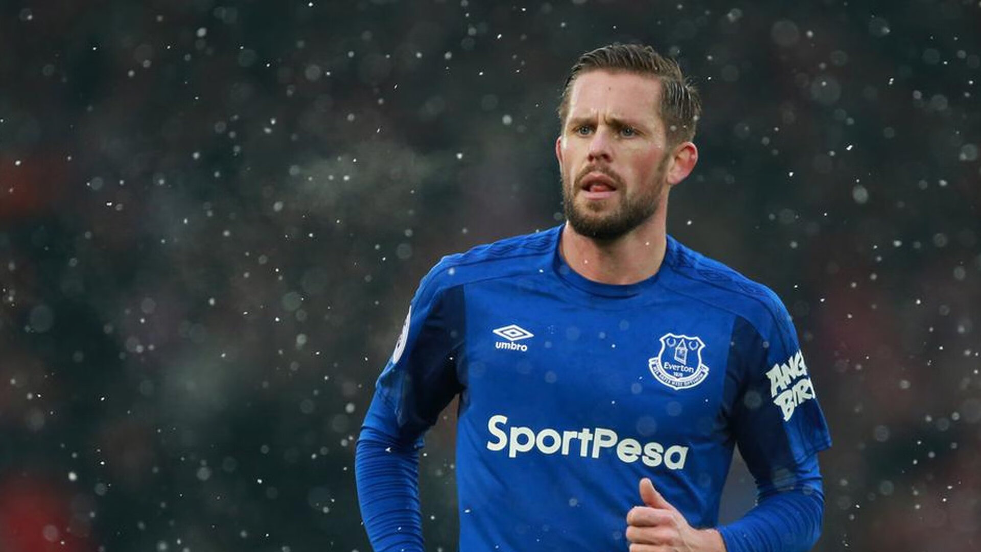 全场最佳：王强荣获“最佳球员”称号！