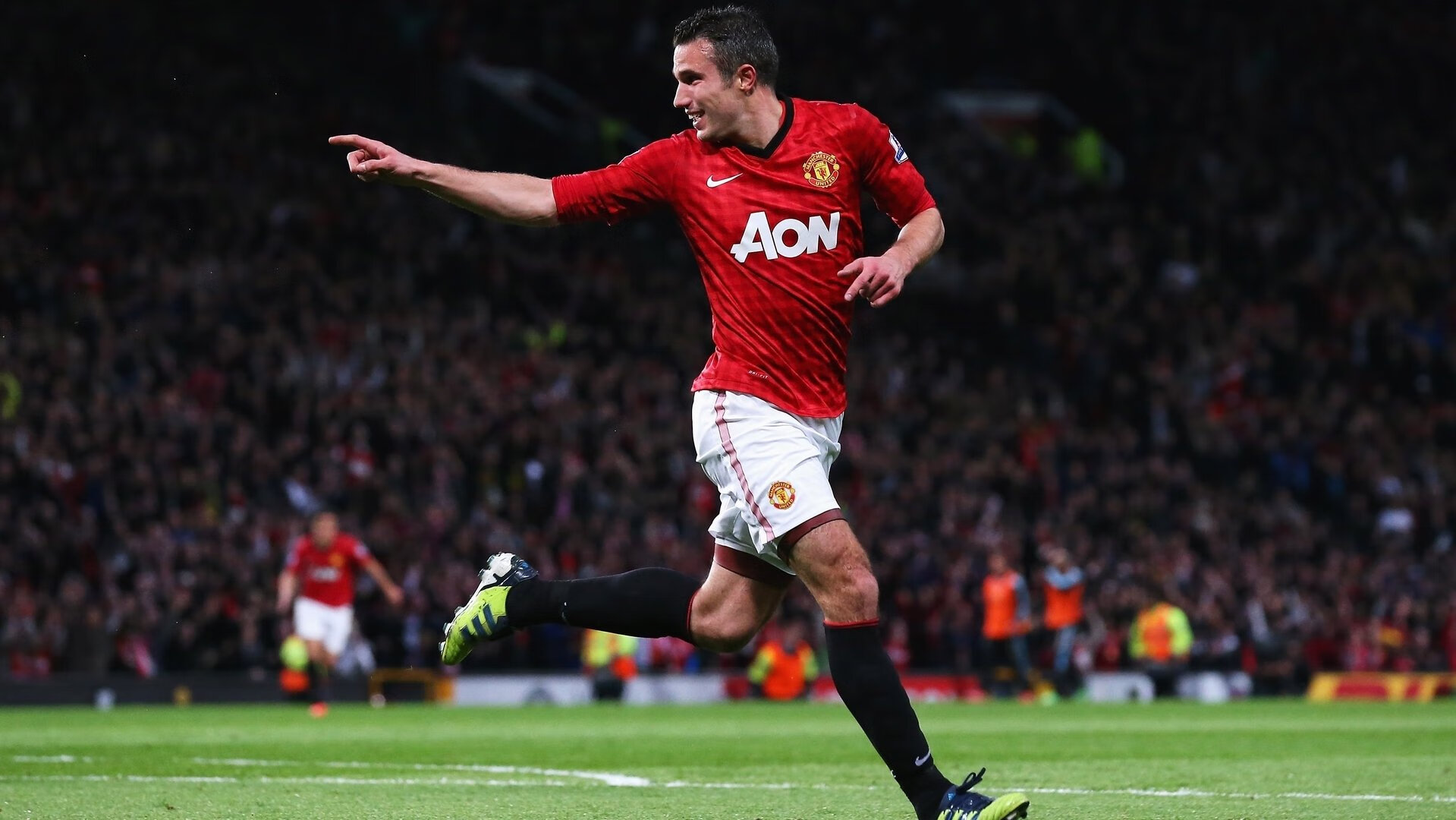 本菲卡签下强力前锋，本菲卡主帅